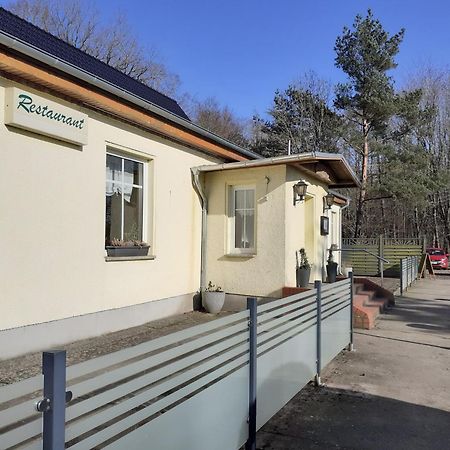 Hotel Waldperle Jarmen Exteriér fotografie