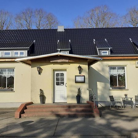 Hotel Waldperle Jarmen Exteriér fotografie